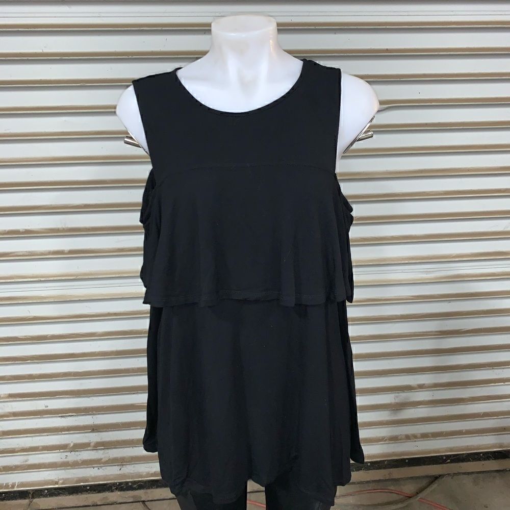 Kensie black cold shoulder top
